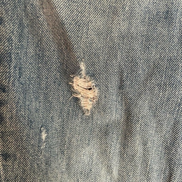 Zara distressed high waisted tapered leg blue jeans. - Picture 3 of 5